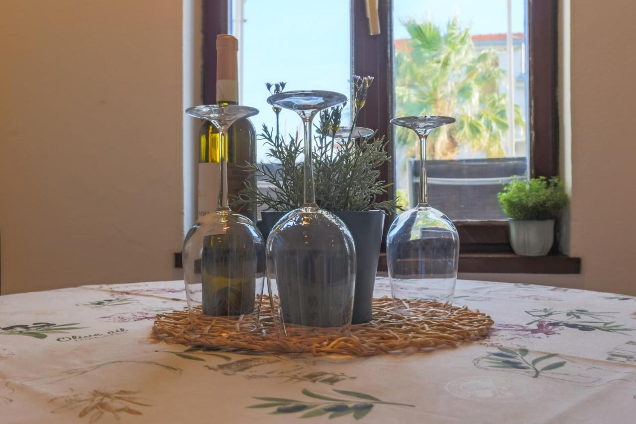 So Hvar So Good! Spacious With Terrace Hvar Town Exteriör bild