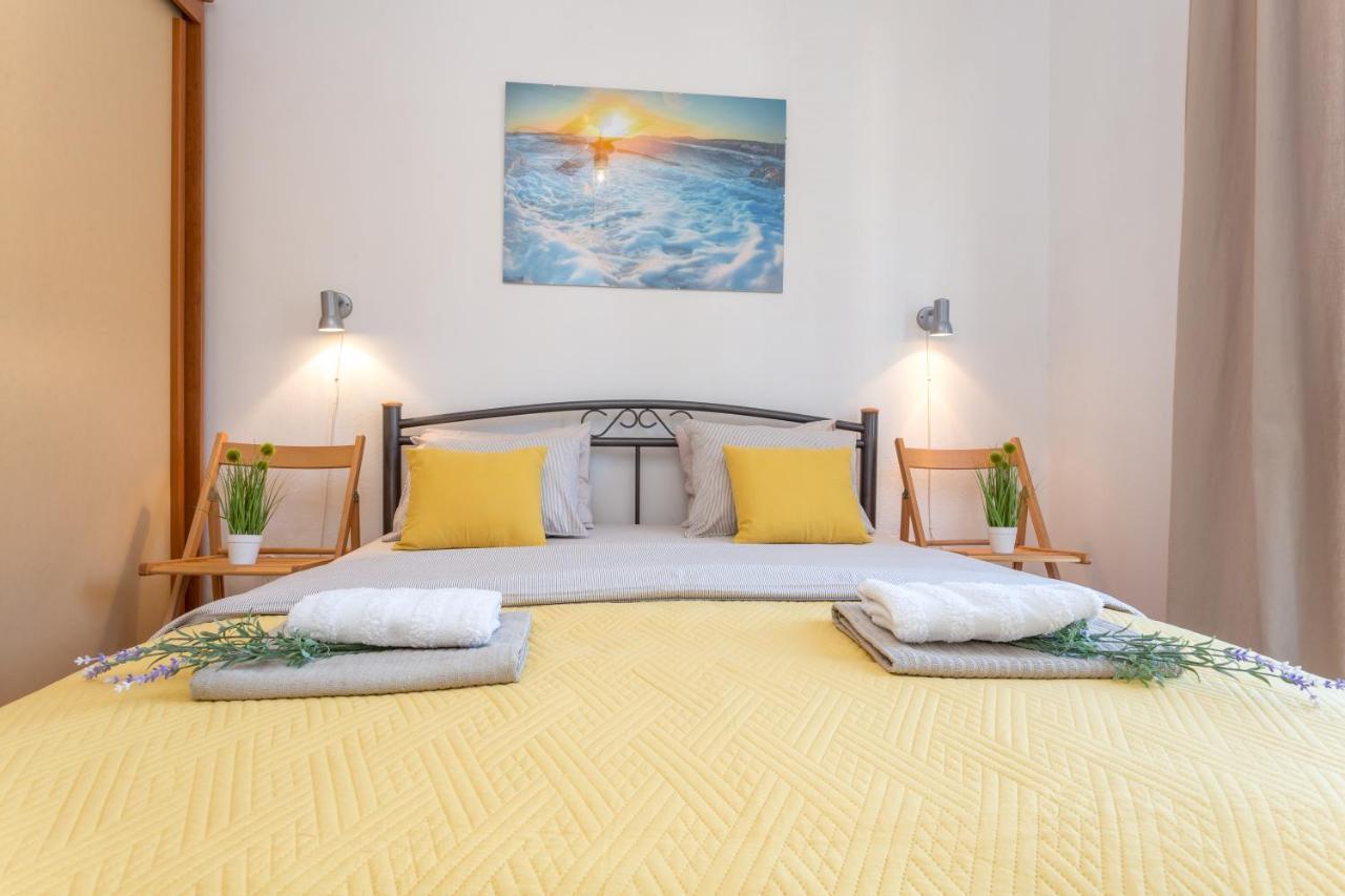 So Hvar So Good! Spacious With Terrace Hvar Town Exteriör bild